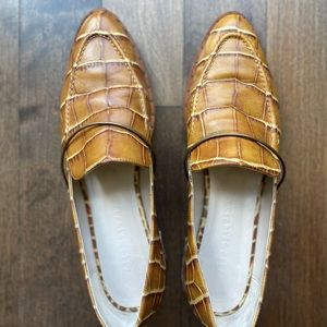 Frēda Salvador The Light Loafer